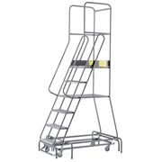 Afbeeldingen van Step ladders with wheels